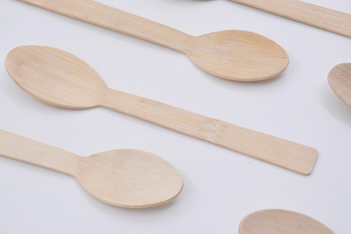 Characteristics and maintenance of bamboo tableware spoons