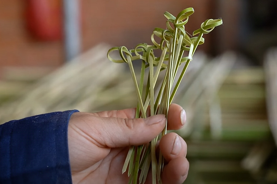 Environmental advantages of bamboo knots skewers